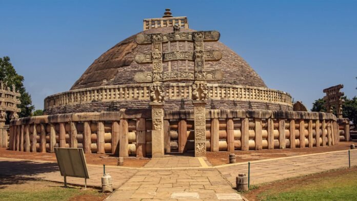 Sanchi Stupa Sanchi Merizindagani.com Pankaj Sharma Sanchi Stupa Travel Blog
